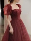 Chic / Beautiful Burgundy Beading Sequins Prom Dresses 2023 A-Line / Princess Square Neckline Short Sleeve Backless Floor-Length / Long Prom Formal Dresses