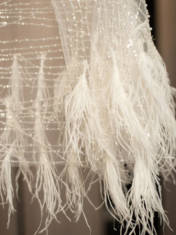 High-end Vintage / Retro White Handmade Beading Pearl Sequins Feather Prom shawl 2025