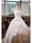 Elegante Weiß Satin Asymmetrisch Brautkleider / Hochzeitskleider 2025 Ballkleid Bandeau Ärmellos Rückenfreies Sweep / Pinsel Zug Hochzeit