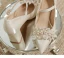 Elegant Beige Satin Pearl Rhinestone Wedding Shoes 2024 7 cm Thick Heels Pointed Toe Wedding Pumps High Heels