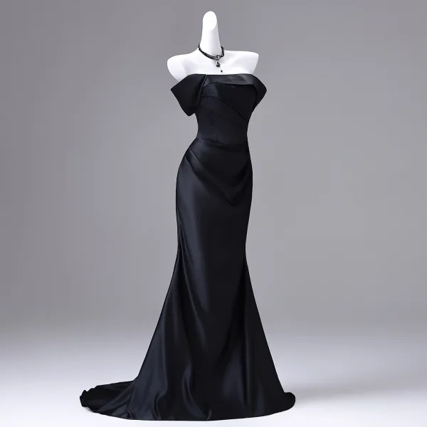 Style Audrey Hepburn Noire Robe De Soirée 2026 Trompette / Sirène De l'épaule Manches Courtes Dos Nu Train De Balayage Robe De Ceremonie