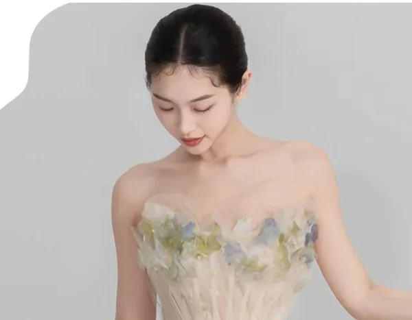 Fashion Flower Fairy Sage Green Appliques Prom Dresses 2024 A-Line / Princess Strapless Sleeveless Backless Sweep Train Prom Formal Dresses