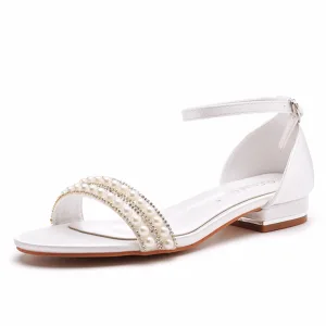 Chic Beautiful White Pearl Flat Wedding Shoes 2023 Ankle Strap Open Peep Toe Wedding Sandals