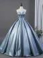 Inspiré Y2K Bleu poudré Faux Diamant Satin Robe De Bal 2026 Robe Boule De l'épaule Manches Courtes Dos Nu Longue