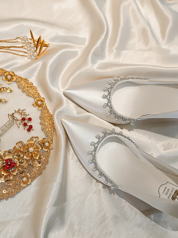 Elegant Red Pearl Rhinestone Wedding Shoes 2026 Leather 8 cm Stiletto Heels Pointed Toe Wedding Pumps