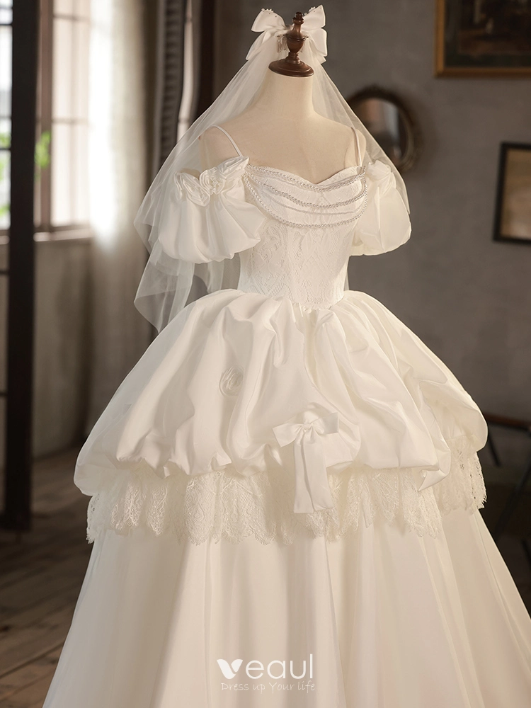Vintage / Retro Ivory Cascading Ruffles Pearl Wedding Dresses 2024 Satin Ball Gown Spaghetti Straps Puffy Short Sleeve Backless Floor-Length / Long Wedding Vintage / Retro Ivory Cascading Ruffles Pearl Wedding Dresses 2024 Satin Ball Gown Spaghetti Straps Puffy Short Sleeve Backless Floor-Length / Long Wedding