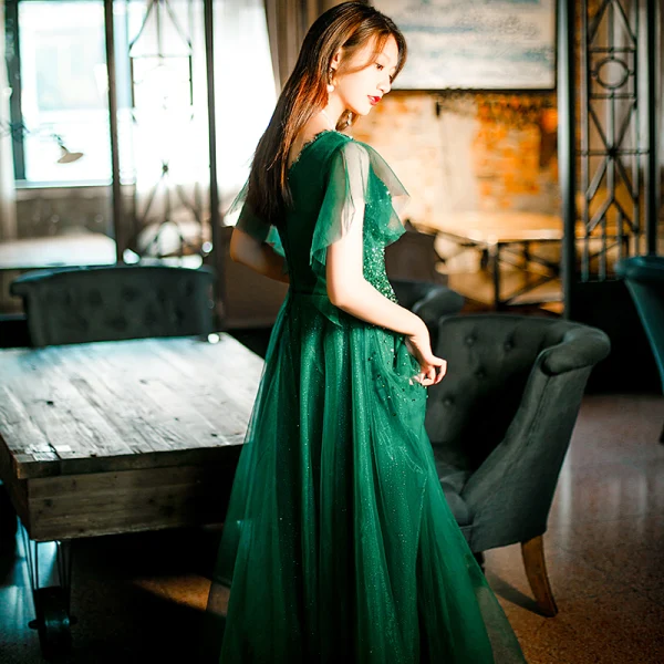 Chic / Belle Vert Foncé Perlage Faux Diamant Paillettes Robe De Bal 2022 Princesse V-Cou Manches Courtes Dos Nu Longue Promo Robe De Ceremonie