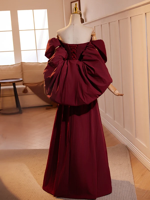 Elegant Burgundy Split Front Prom Dresses 2024 A-Line / Princess Off-The-Shoulder Short Sleeve Backless Floor-Length / Long Prom Formal Dresses