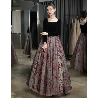 Élégant Noire Robe De Soirée 2023 Princesse Encolure Carrée Manches Longues Dos Nu Longue Soirée Robe De Ceremonie