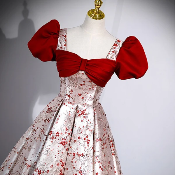 Chic / Beautiful Burgundy Printing Prom Dresses 2023 A-Line / Princess Square Neckline Bow Puffy Short Sleeve Backless Floor-Length / Long Prom Formal Dresses