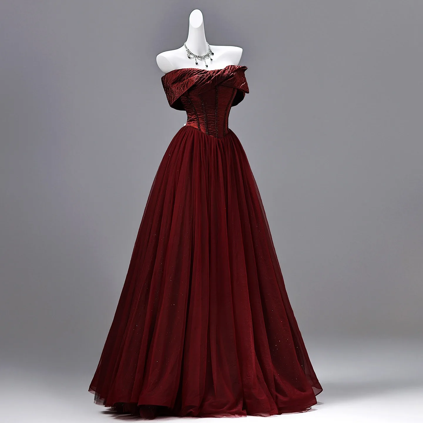 Elegant Burgundy Glitter Prom Dresses 2026 Ball Gown Strapless Sleeveless  Backless Floor Length Long Formal Dresses