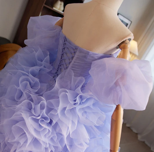 Fashion Lavender Ruffle Prom Dresses 2024 Ball Gown Strapless Puffy Short Sleeve Backless Sweep Train Prom Formal Dresses