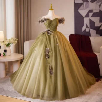 Élégant Vert Trèfle Appliques Gland Robe De Bal 2024 Robe Boule De L Épaule Sans Manches Dos Nu Longue Promo Robe De Ceremonie