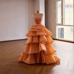 Mote Orange Gripende Ruffles Perle Paljetter Rhinestone Ballkjoler 2026 Ballkjole Strapless Uten Ermer Ryggløse Feie Tog Formelle Kjoler