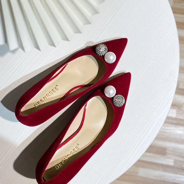 Chic / Beautiful Burgundy Suede Wedding Shoes 2022 10 cm Stiletto Heels Leather Pearl Rhinestone Pointed Toe Wedding Pumps High Heels