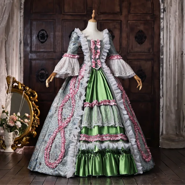 Mittelalterlich Vintage Himmelblau Strass Schleife Spitze Blumen Ballkleider 2026 Ballkleid Eckiger Ausschnitt Glockenhülsen Rückenfreies Lange Festliche Kleider