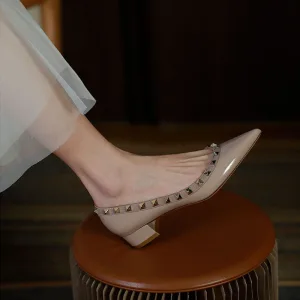 Chic Beautiful Beige Rivet Street Wear Pumps 2022 Leather 3 Cm Thick Heels Low Heel Pointed Toe Pumps High Heels