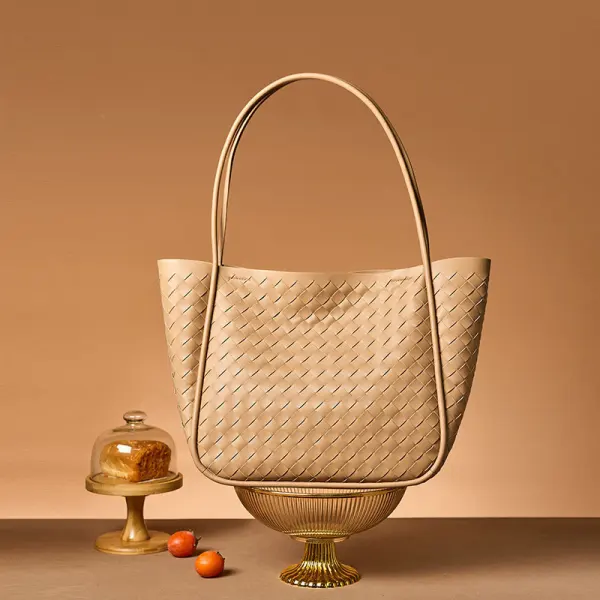 Modest / Simple Black Women Braid Bags Women's Bags Leather Casual Tote Bag Night Out Shoulder Bags 2023