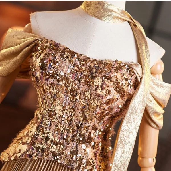 Charming Gold Sequins Prom Dresses 2026 A-Line / Princess Off-The-Shoulder Short Sleeve Backless Floor-Length / Long Prom Formal Dresses