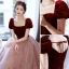 Audrey Hepburn-Stil Burgunderrot Wildleder Ballkleider 2022 A Linie Eckiger Ausschnitt Geschwollenes Kurze Ärmel Star Pailletten Schleife Stoffgürtel Rückenfreies Lange Ball Festliche Kleider