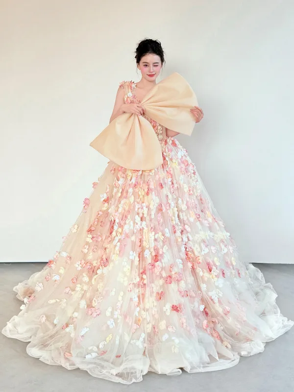 Fée Des Fleurs Multi-Couleurs Appliques Perle Robe De Bal 2025 Robe Boule V-Cou Sans Manches Dos Nu Train De Balayage Promo Robe De Ceremonie