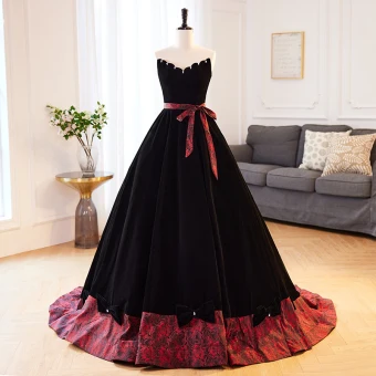 Elegant Black Velour Prom Dresses 2023 Ball Gown Strapless Sleeveless Backless Bow Sash Court Train Prom Formal Dresses