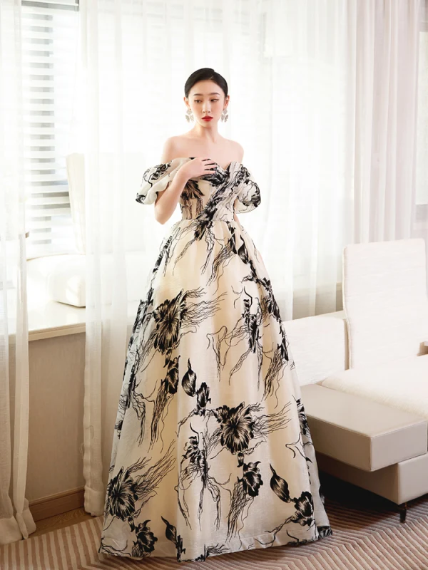 Fashion Champagne A-Line / Princess Prom Dresses 2023 Off-The-Shoulder Short Sleeve Backless Floor-Length / Long Prom Formal Dresses