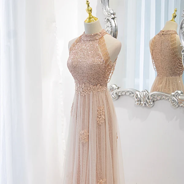 Charming Champagne Sequins Evening Dresses 2022 A-Line / Princess Scoop Neck Beading Tassel Lace Flower Sleeveless Sweep Train Formal Dresses
