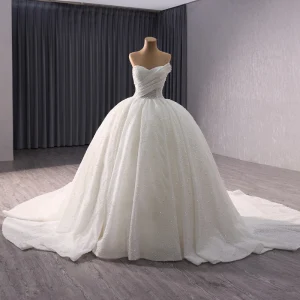 Luxury Gorgeous White Handmade Beading Pearl Sequins Wedding Dresses 2024 Ball Gown Strapless Sleeveless Backless Chapel Train Wedding