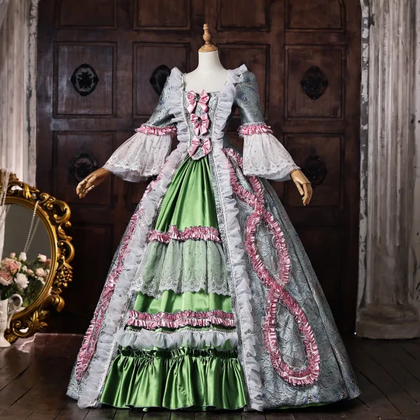 Mittelalterlich Vintage Himmelblau Strass Schleife Spitze Blumen Ballkleider 2026 Ballkleid Eckiger Ausschnitt Glockenhülsen Rückenfreies Lange Festliche Kleider