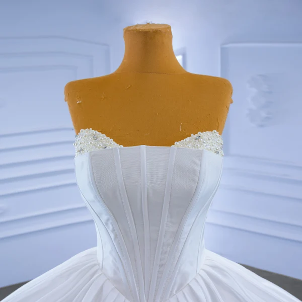 High-end White Pearl Wedding Dresses 2022 Ball Gown Strapless Sleeveless Backless Court Train Wedding