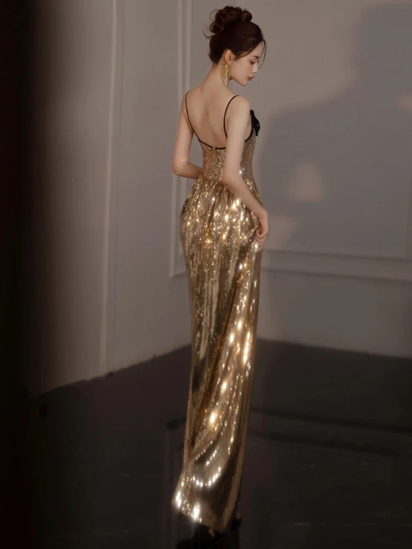 Sexy Doré Paillettes Fendue devant Robe De Soirée 2024 Trompette / Sirène Bretelles Spaghetti Sans Manches Dos Nu Longue Soirée Robe De Ceremonie
