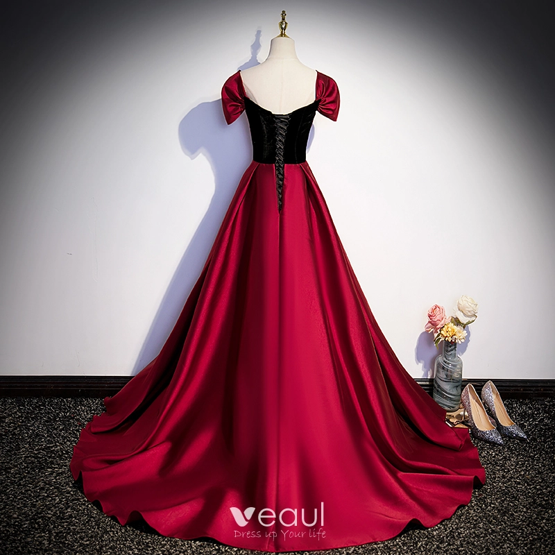 Elegant Burgundy Satin Prom Dresses A-Line / Princess 2023 Strapless Short  Sleeve Backless Floor-Length / Long Prom Formal Dresses