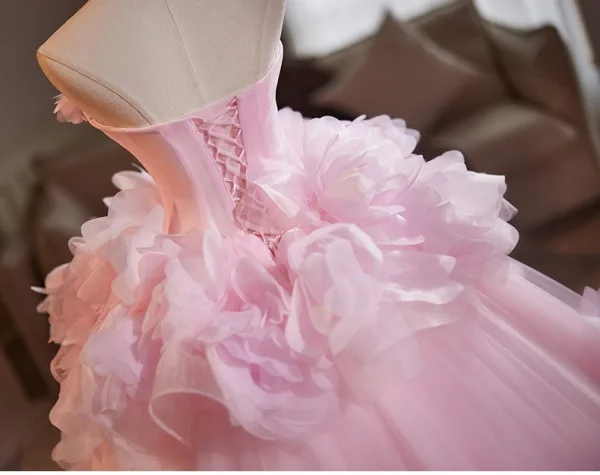 Flower Fairy Candy Pink Appliques Cascading Ruffles Prom Dresses 2025 Ball Gown Strapless Sleeveless Sweep Train Tulle Prom Formal Dresses