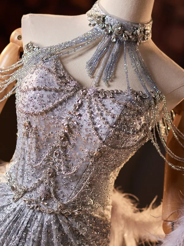 Luxe Sexy Argenté Perlage Faux Diamant Paillettes Robe De Soirée 2025 Trompette / Sirène Col Haut Sans Manches Dos Nu Train De Balayage Soirée Robe De Ceremonie