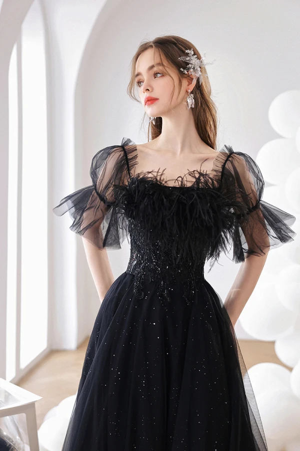 Charming Black Feather Beading Sequins Prom Dresses 2022 A-Line / Princess Square Neckline Bell sleeves Backless Floor-Length / Long Formal Dresses