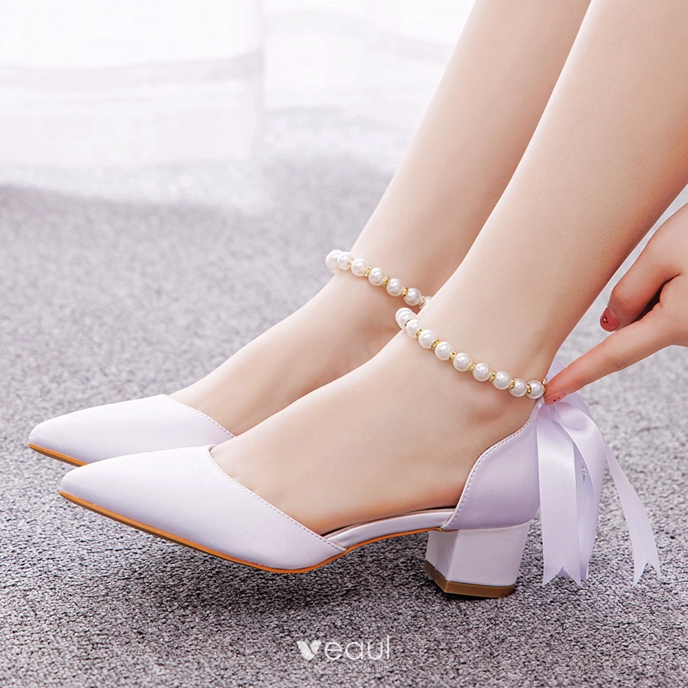 Elegant White Lace Flower Wedding Shoes 2022 Ankle Strap 3 cm Thick Heels  Low Heel Round