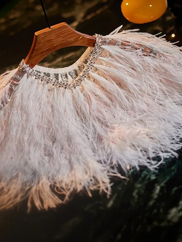 Luxury / Gorgeous White Handmade  Feather Prom shawl 2025