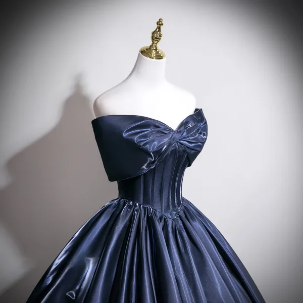 Vintage Marino Oscuro Satén Vestidos de gala 2025 Ball Gown Bowknot Sin Tirantes Sin Mangas Sin Espalda Largos Vestidos Formales