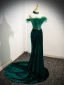 Elegant Dark Green Rhinestone Velvet Prom Dresses 2024 Trumpet / Mermaid Off-The-Shoulder Tassel Sleeveless Backless Sweep Train Prom Formal Dresses