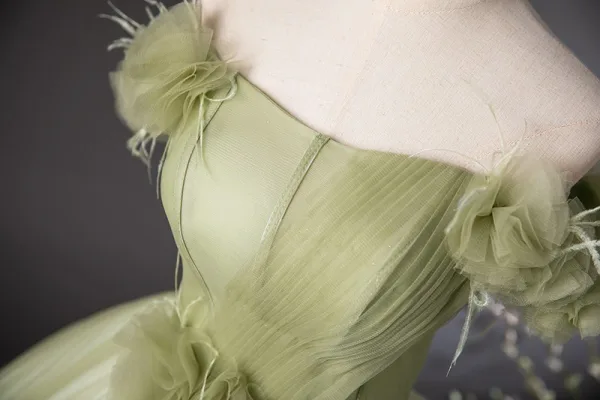 Elegant Sage Green Appliques Ball Gown Prom Dresses 2024 Strapless Sleeveless Backless Floor-Length / Long Prom Formal Dresses