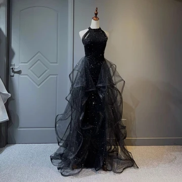 Sexy Noire Perlage Paillettes Volants En Cascade Robe De Soirée 2023 Trompette Sirène Titulaire Sans Manches Dos Nu Longue Soirée Robe De Ceremonie