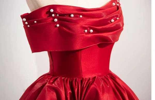 Elegant Red Pearl Ball Gown Wedding Dresses 2025 Off-The-Shoulder Sleeveless Backless Floor-Length / Long Wedding Dresses