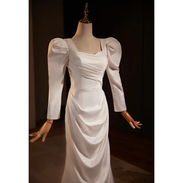 Fashion Ivory Satin Evening Dresses 2024 Trumpet / Mermaid Square Neckline Long Sleeve Backless Sweep Train Evening Party Formal Dresses