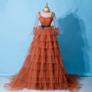 Illusjon Orange Gripende Ruffles Selskapskjoler 2023 Prinsesse Høy Hals 3 4 Ermer Ryggløse Sash Feie Tog Aften Formelle Kjoler