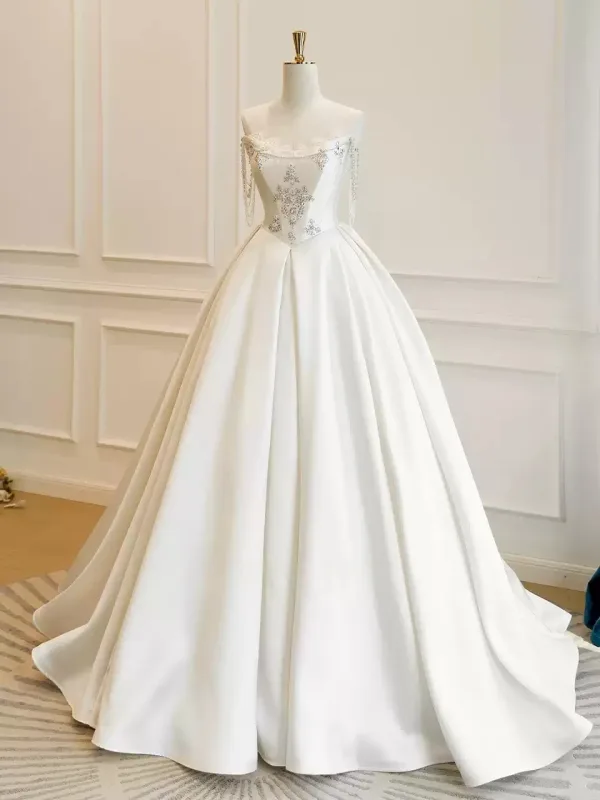Amazing / Unique Crystal Ivory Satin Wedding Dresses 2025 A-Line / Princess U-Neck Beading Crossed Straps Sweep Train Sleeveless