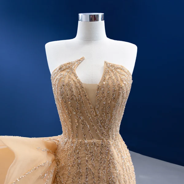 Haut de Gamme Champagne Robe De Soirée 2022 Trompette / Sirène Bustier Perlage Paillettes Sans Manches Dos Nu Longue Soirée Robe De Ceremonie