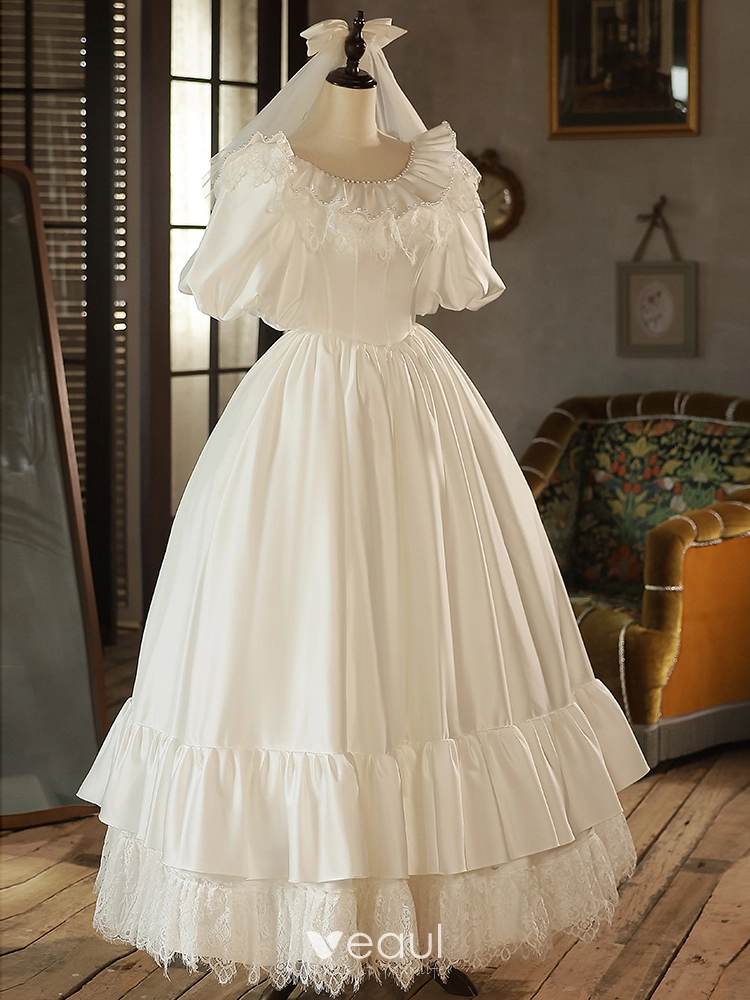 Vintage / Retro Elegant Ivory Satin Wedding Dresses 2023 Ball Gown Pearl  Scoop Neck Puffy Short Sleeve Backless Floor-Length / Long Wedding