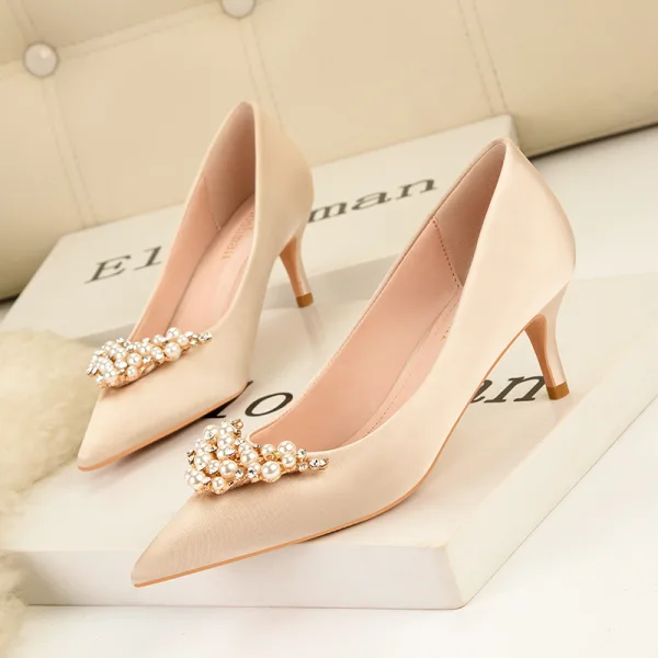 Edles Rot Satin Ball Pumps 2022 Perle Strass 6 cm Stilettos Spitzschuh Pumps Hochhackige