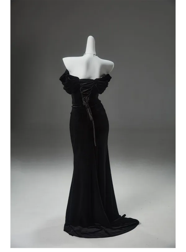 Haut de Gamme Noire Velours Robe De Soirée 2025 Trompette / Sirène Bustier Sans Manches Dos Nu Train De Balayage Soirée Robe De Ceremonie